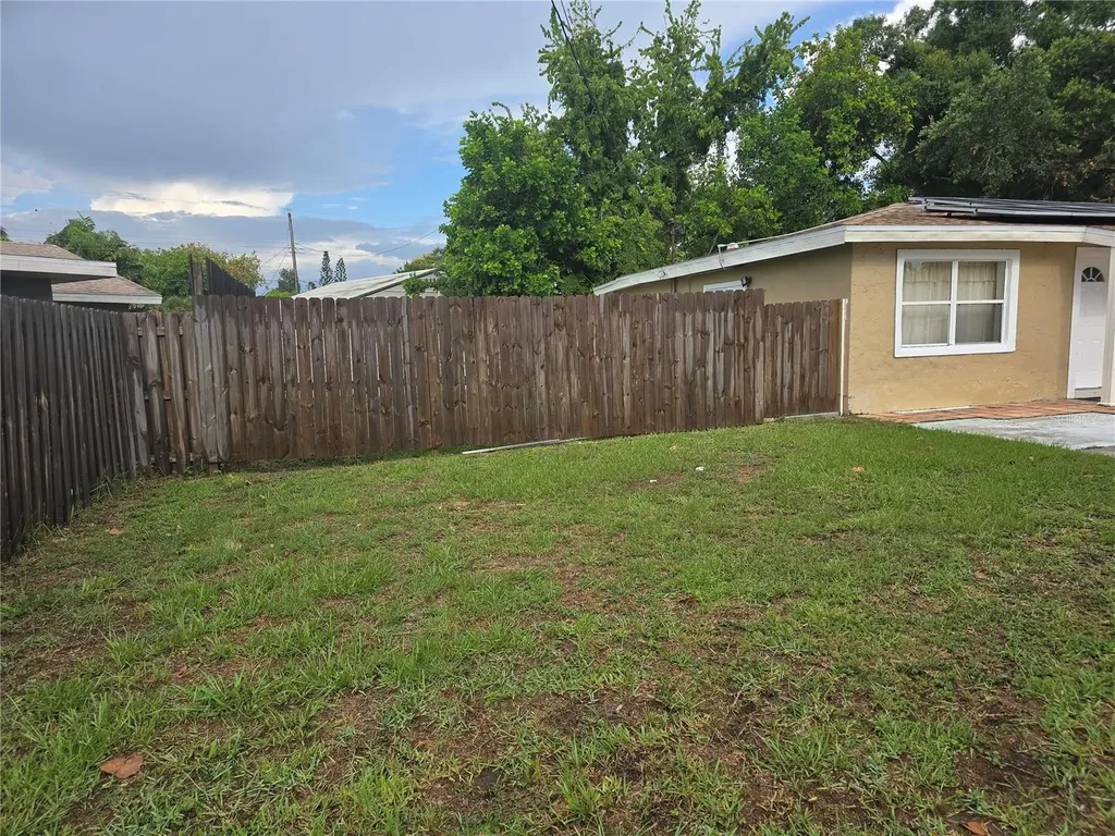 2913 Mcintosh Road Sarasota FL 34232