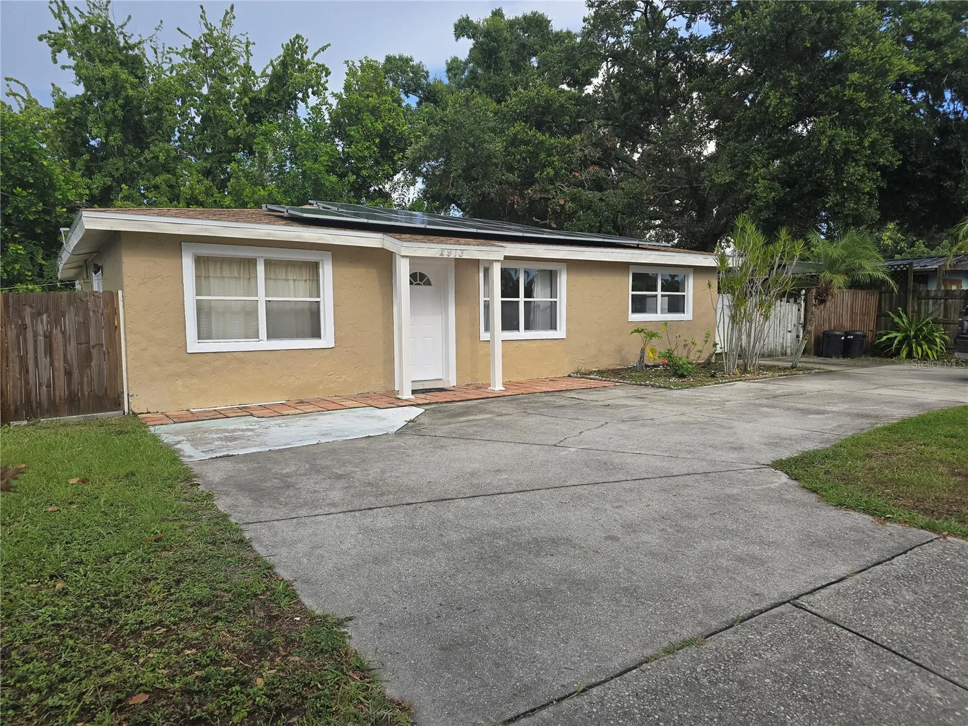 2913 Mcintosh Road Sarasota FL 34232