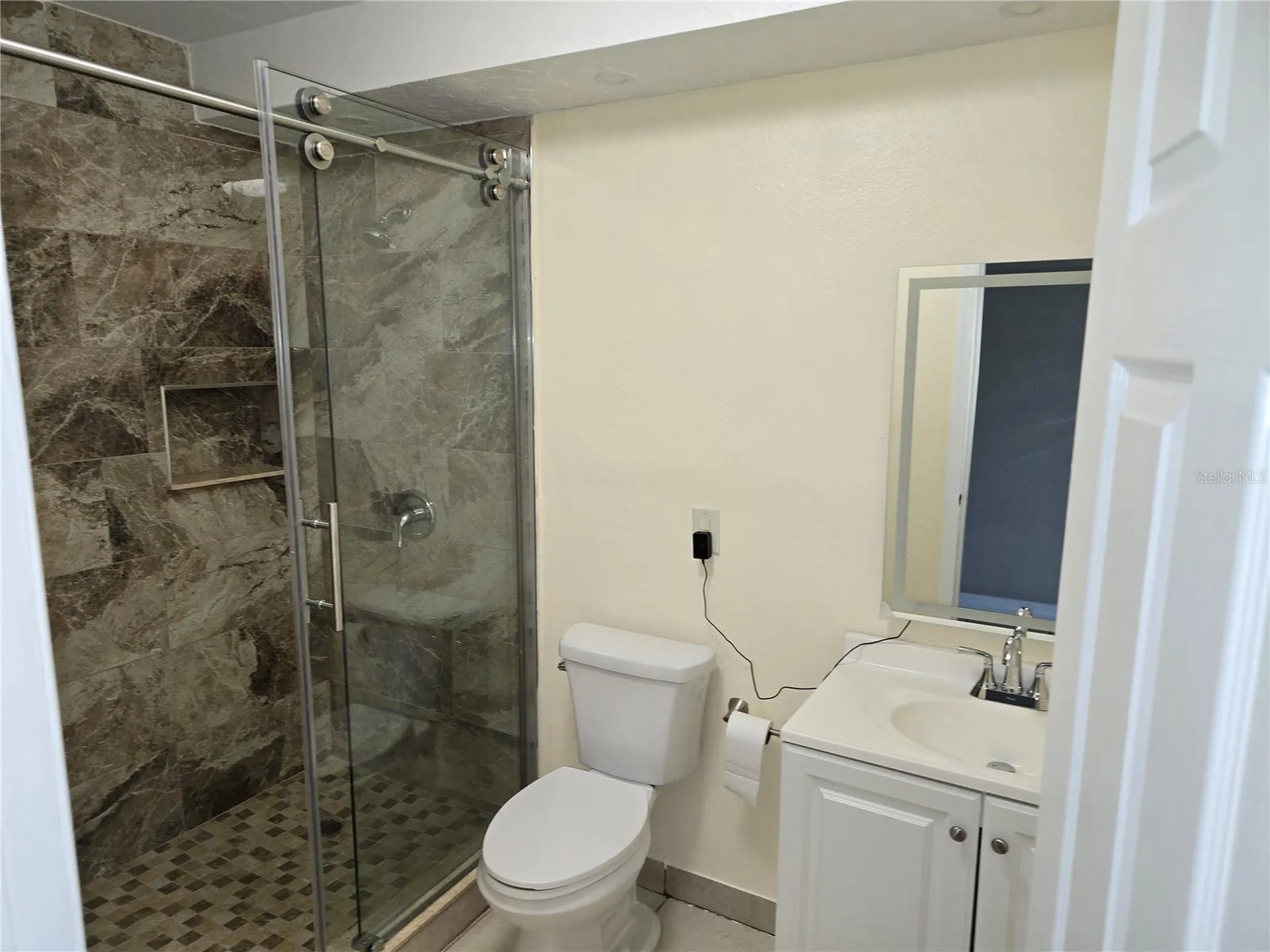 2913 Mcintosh Road Sarasota FL 34232