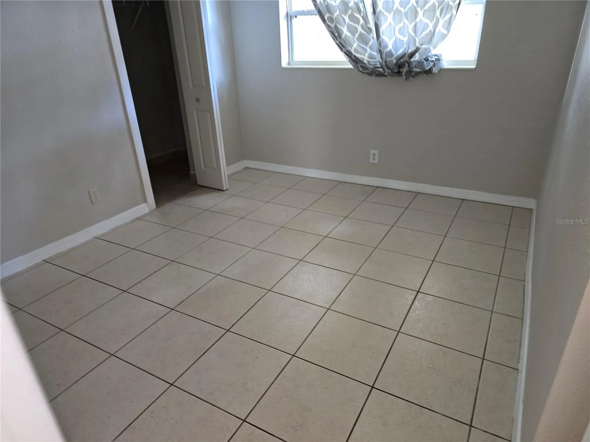 2913 Mcintosh Road Sarasota FL 34232