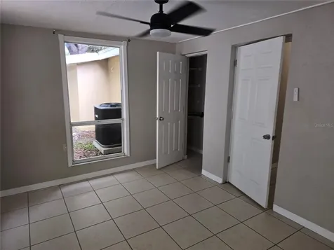 2913 Mcintosh Road Sarasota FL 34232