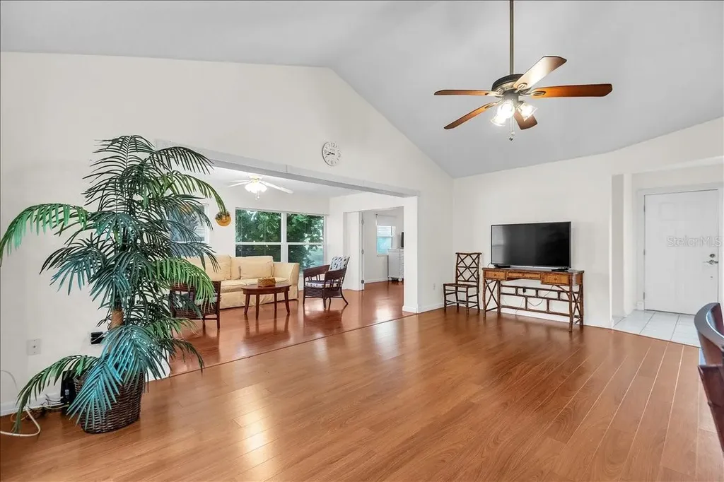 3605 57th Avenue Dr W Bradenton FL 34210