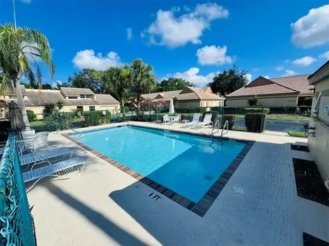 3605 57th Avenue Dr W Bradenton FL 34210