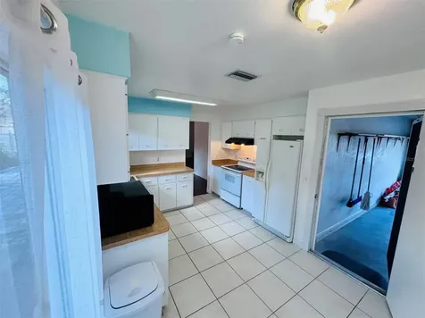 3605 57th Avenue Dr W Bradenton FL 34210