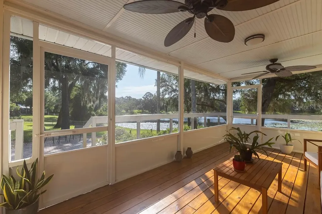 210 Westlake Drive Lake Helen FL 32744