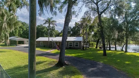 210 Westlake Drive Lake Helen FL 32744