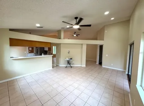 4304 Barret Avenue Plant City FL 33566