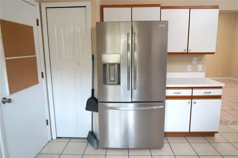 4304 Barret Avenue Plant City FL 33566