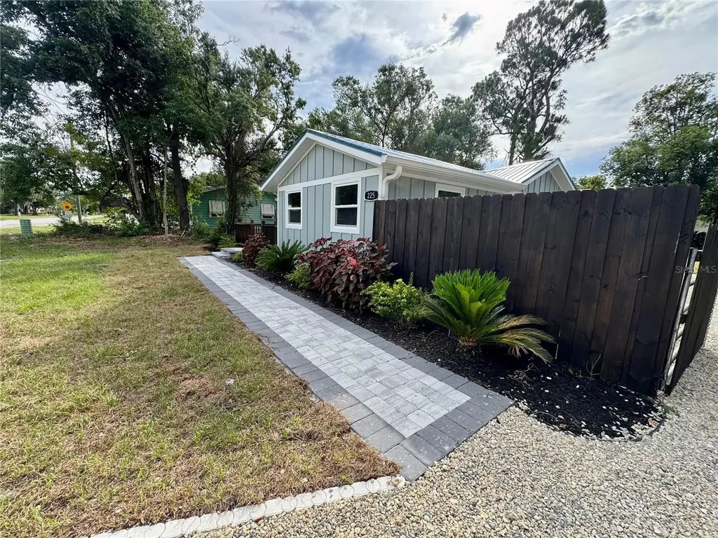 225 S Hillsborough Avenue Arcadia FL 34266