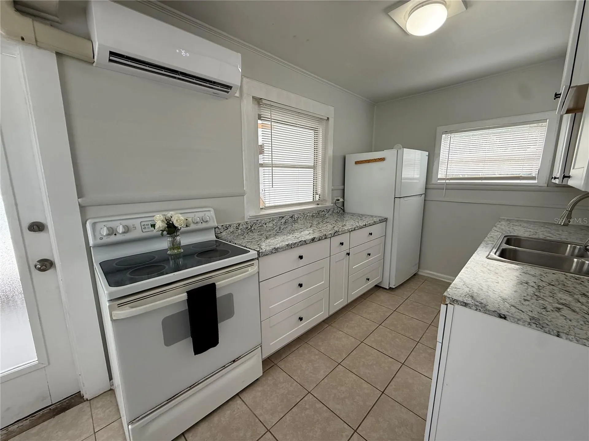 408 3rd Avenue E Bradenton FL 34208
