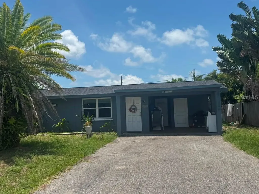 8271 Pelican Road Englewood FL 34224
