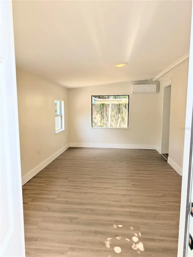 8206 N 19th Street Tampa FL 33604