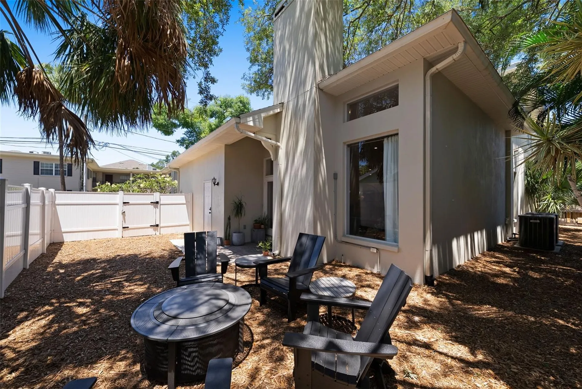 2504 W Tennessee Avenue Tampa FL 33629