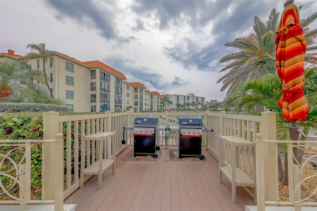 19029 Us Highway 19 N Clearwater FL 33764