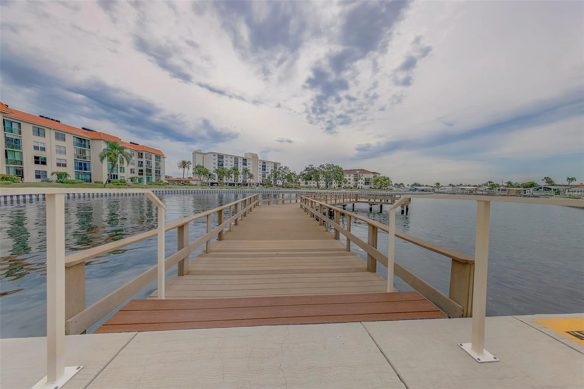 19029 Us Highway 19 N Clearwater FL 33764