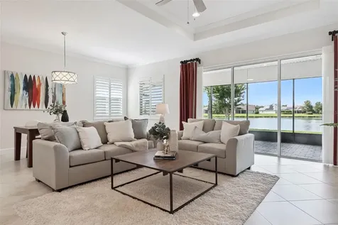 319 Kingsley Place Deland FL 32724