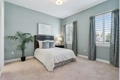 319 Kingsley Place Deland FL 32724