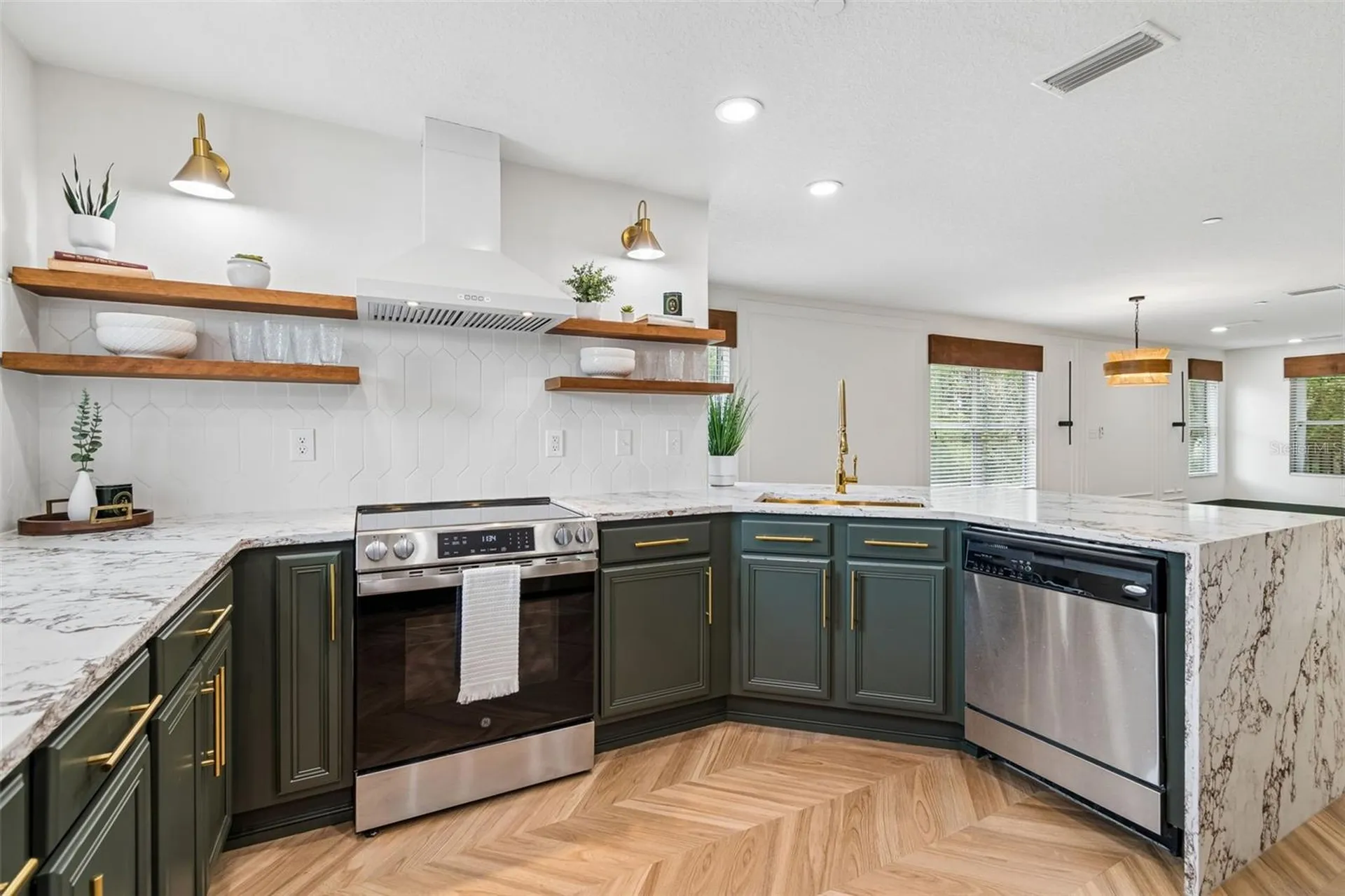 504 Wheaton Trent Place Tampa FL 33619