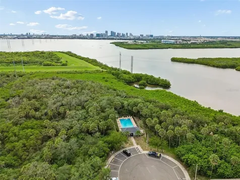 504 Wheaton Trent Place Tampa FL 33619