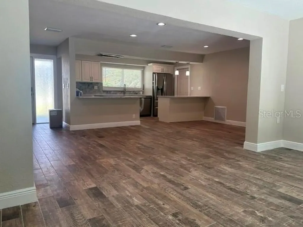 103 Carlyle Drive Palm Harbor FL 34683