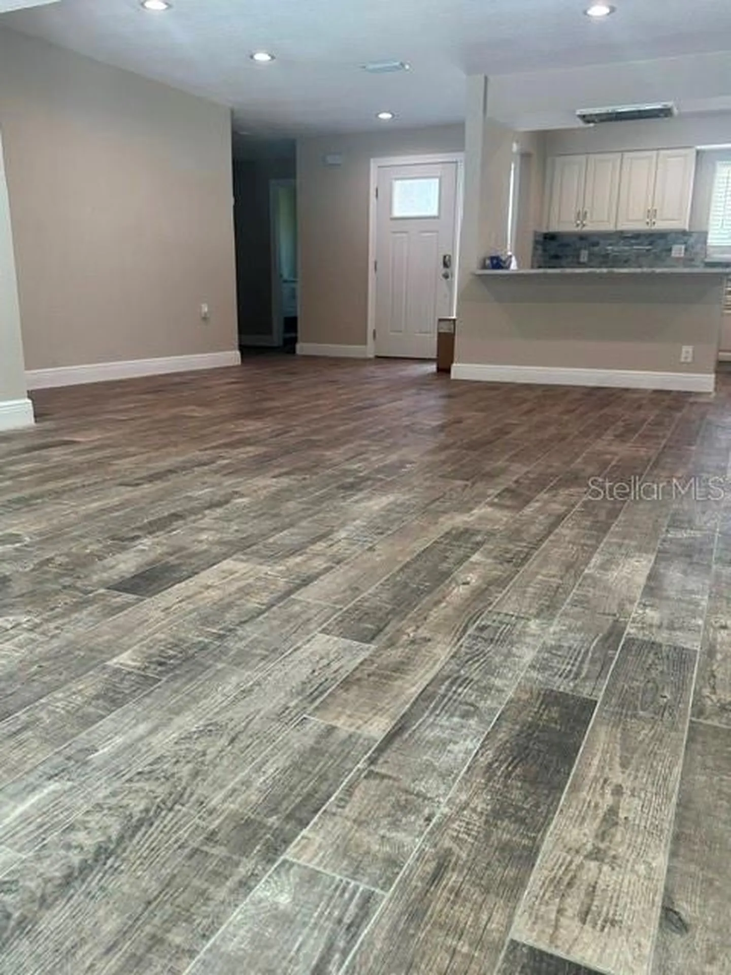 103 Carlyle Drive Palm Harbor FL 34683