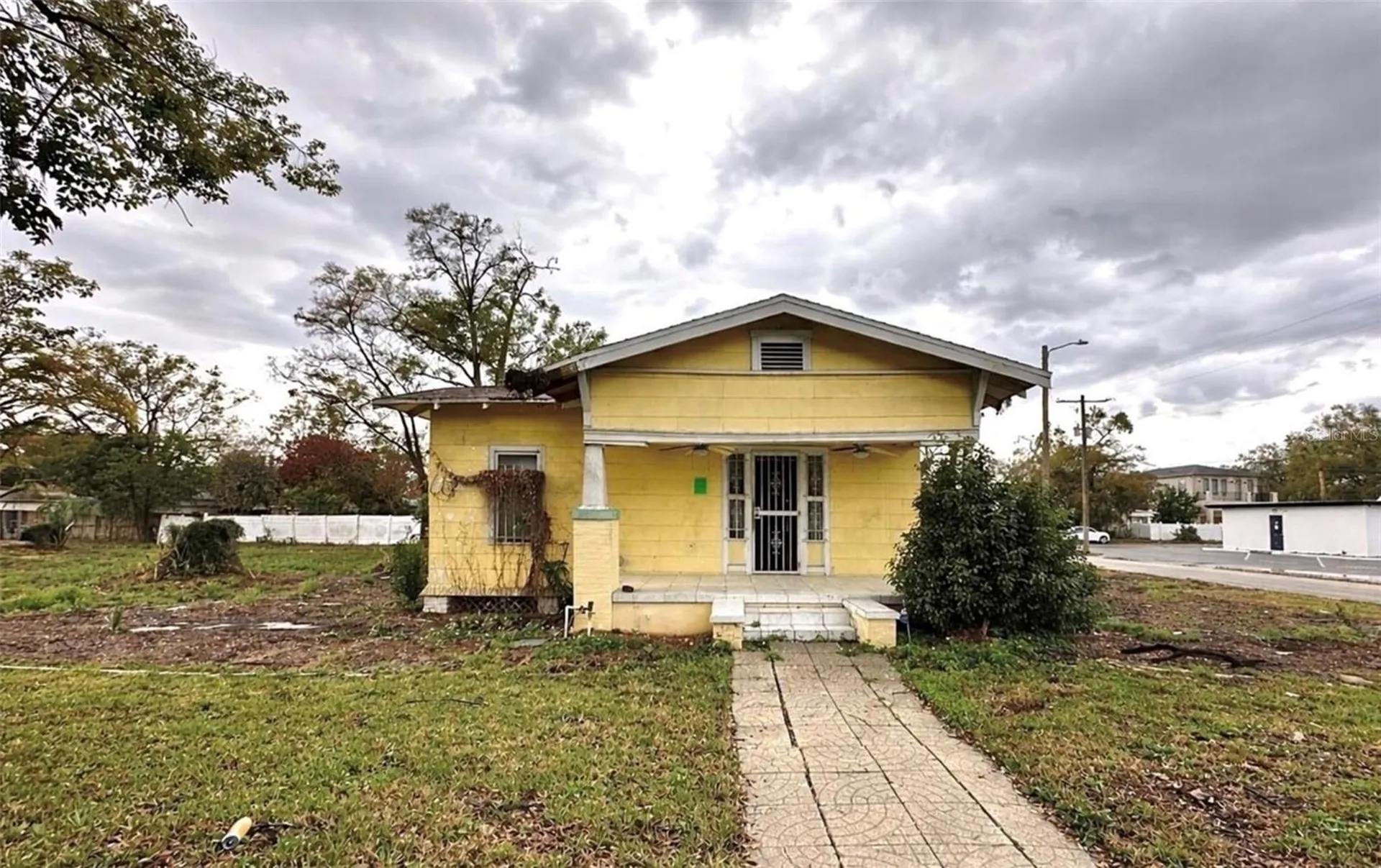 3210 N Tampa Street Tampa FL 33603