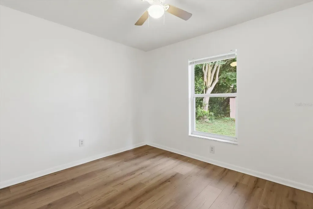 906 Oak Street Inverness FL 34452