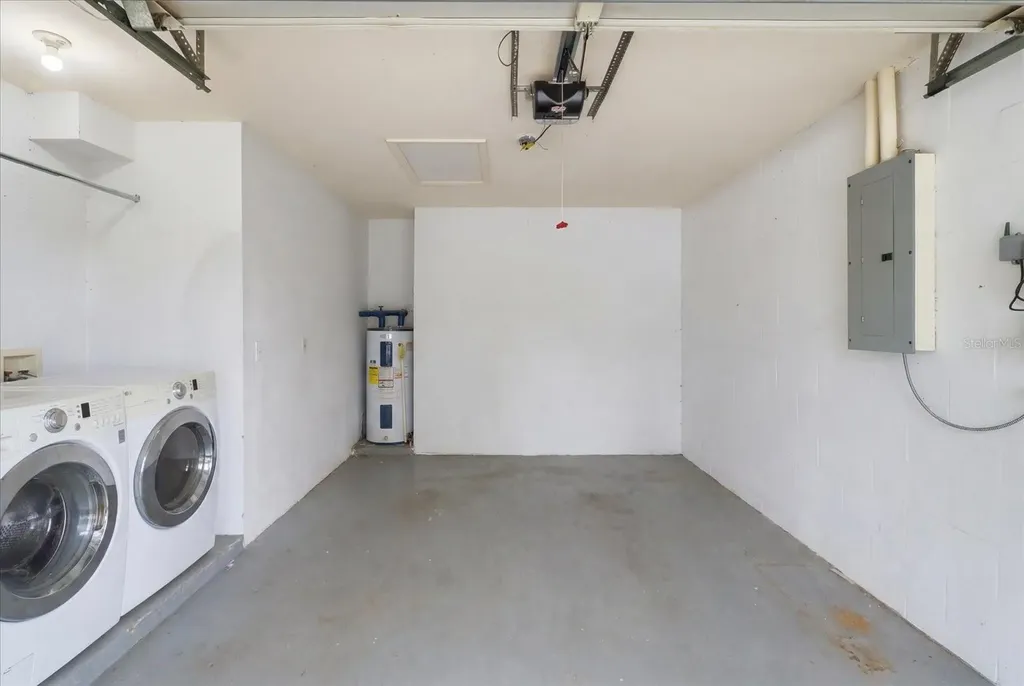 906 Oak Street Inverness FL 34452