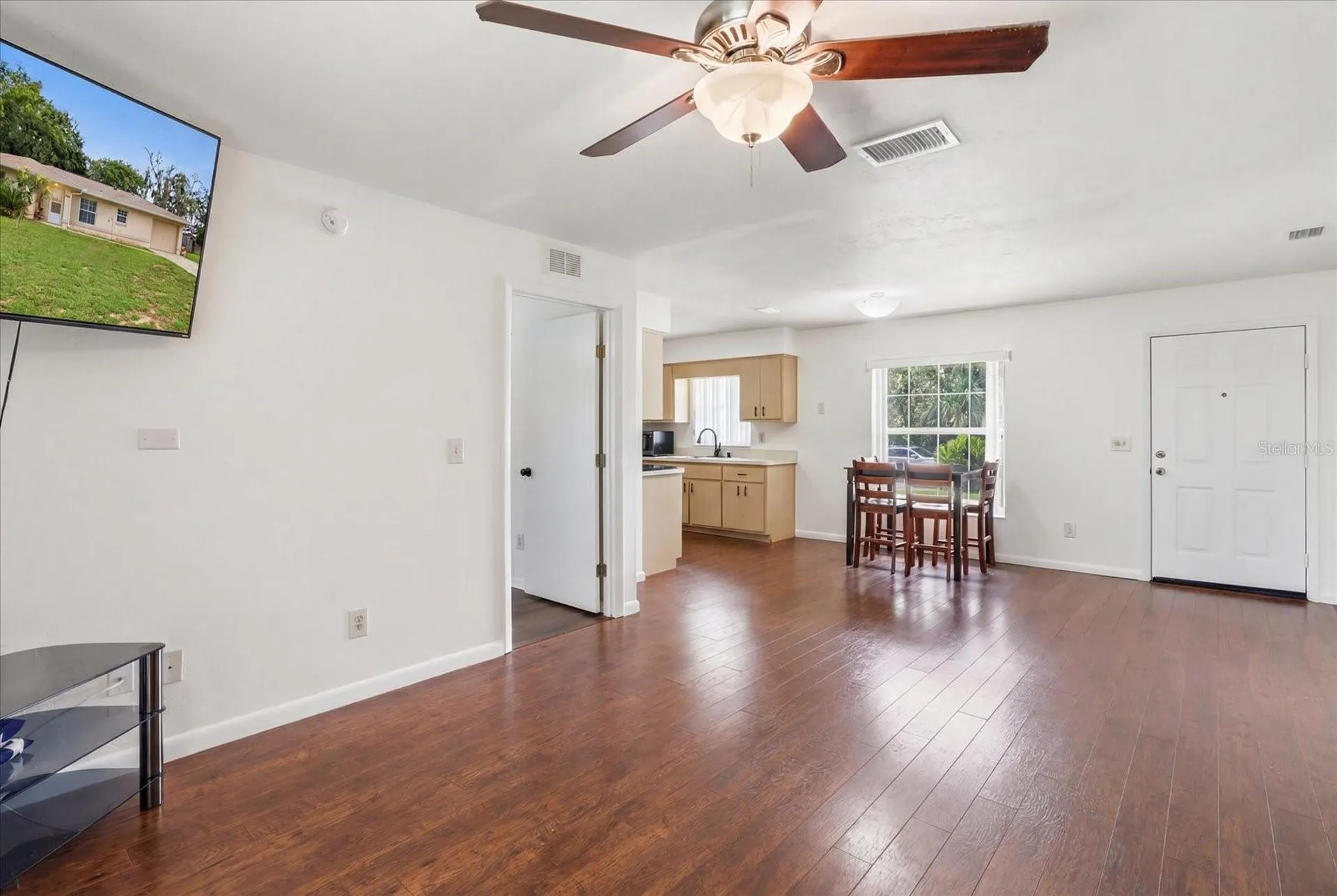 906 Oak Street Inverness FL 34452