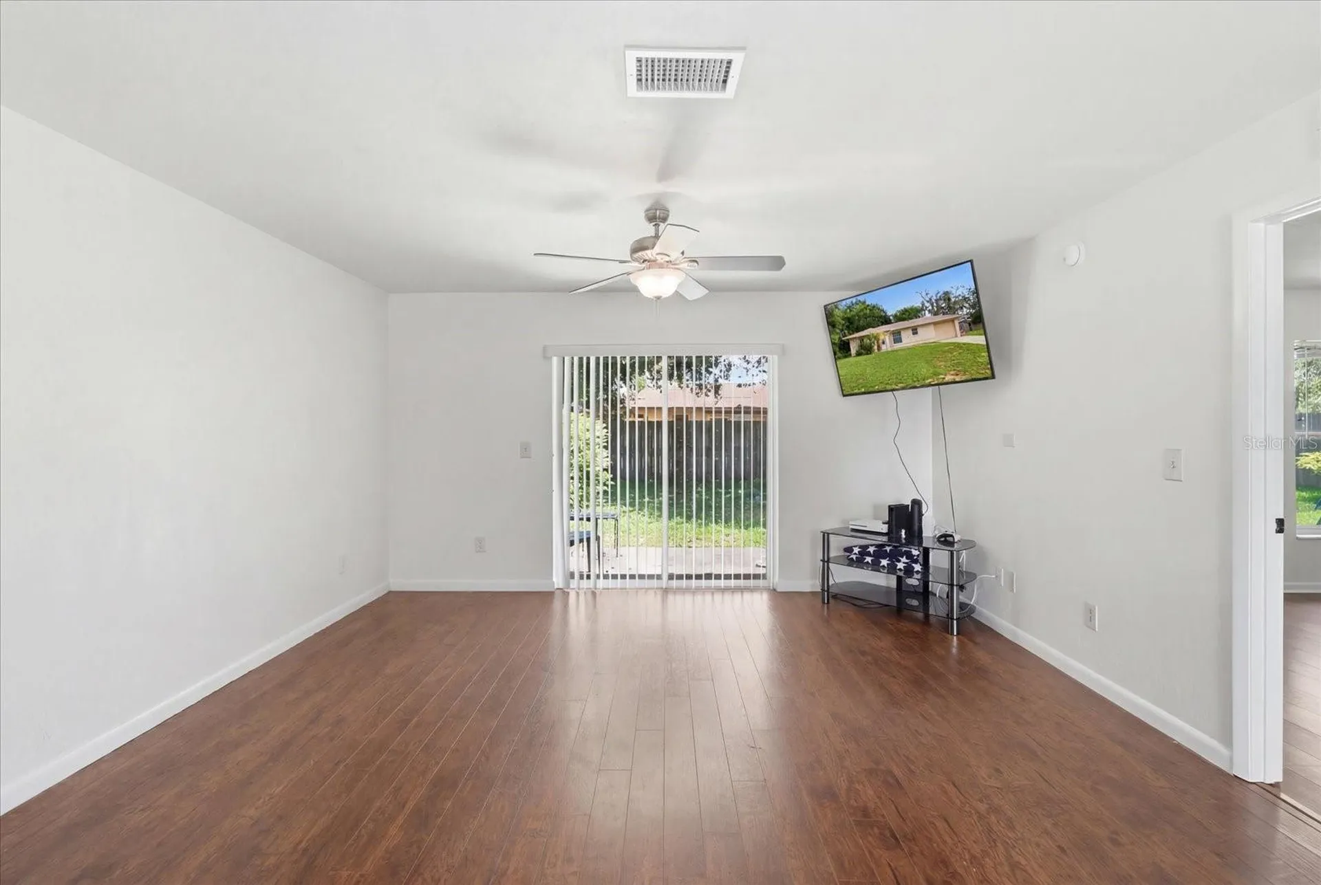 906 Oak Street Inverness FL 34452