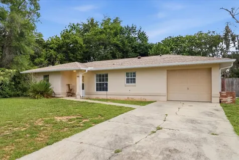 906 Oak Street Inverness FL 34452