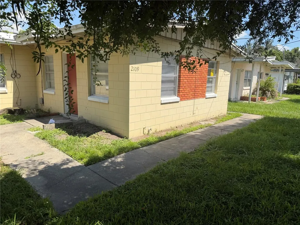 2109 S Mills Avenue Orlando FL 32806