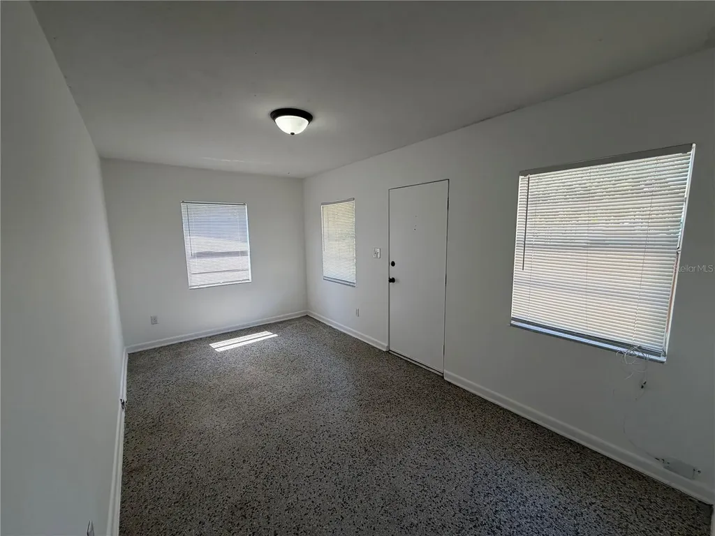 2109 S Mills Avenue Orlando FL 32806