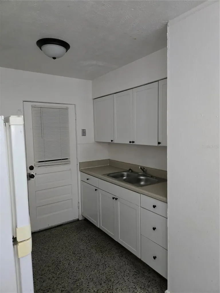 2109 S Mills Avenue Orlando FL 32806