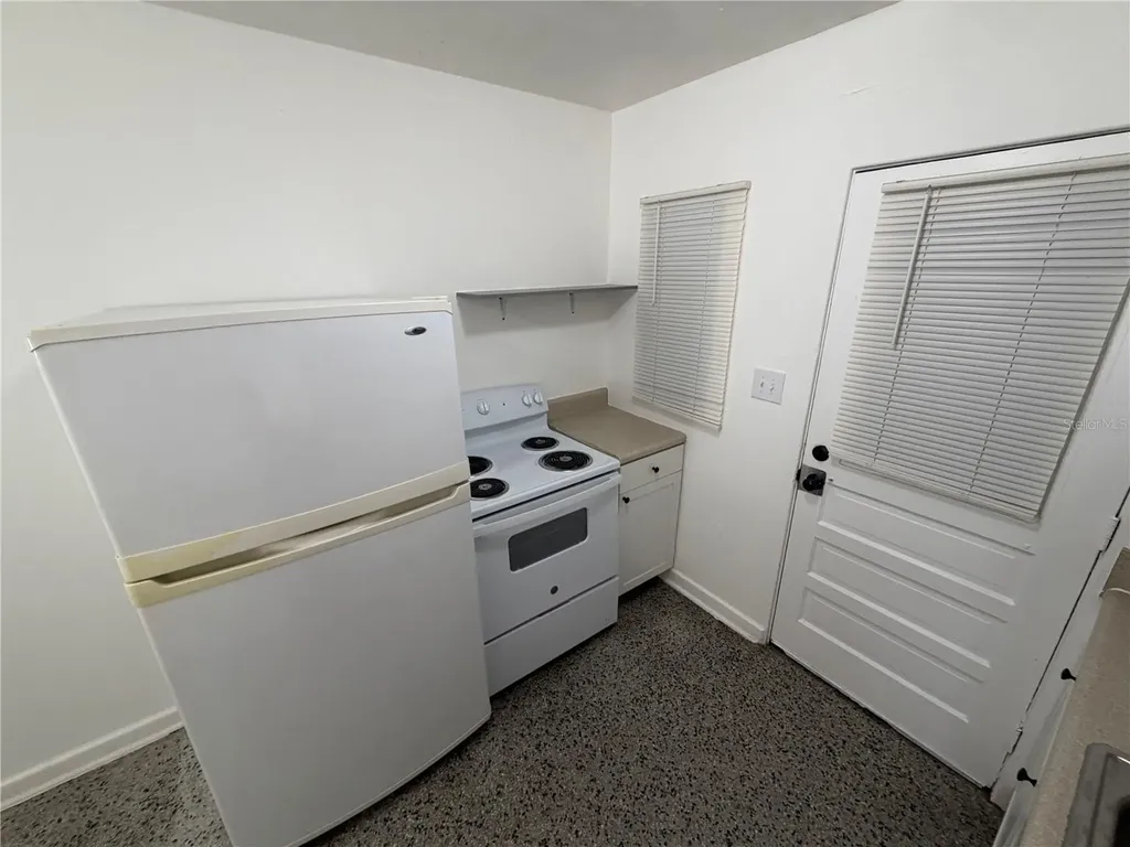 2109 S Mills Avenue Orlando FL 32806