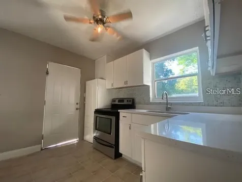 907 Columbia Street Orlando FL 32805