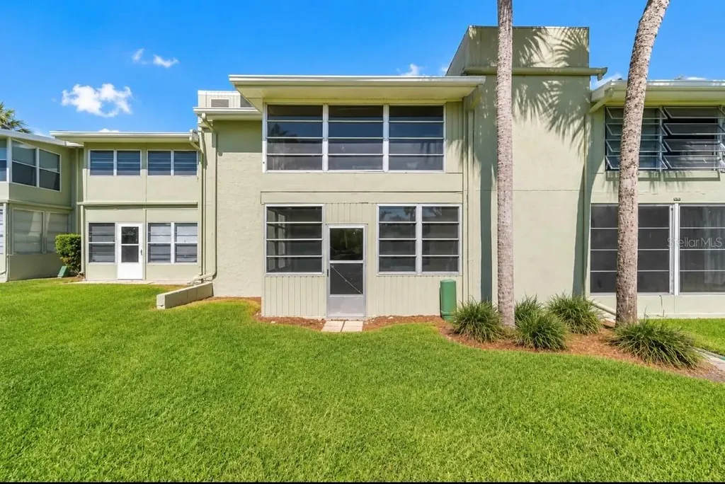 563 Fairways Drive Ocala FL 34472