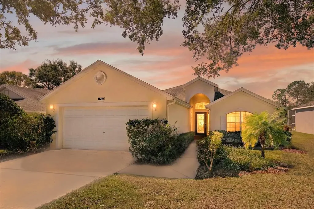 3786 Avon Court Clermont FL 34711