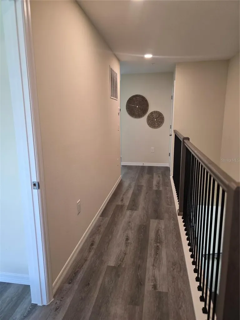 4343 Cambio Gardens Court Tampa FL 33610