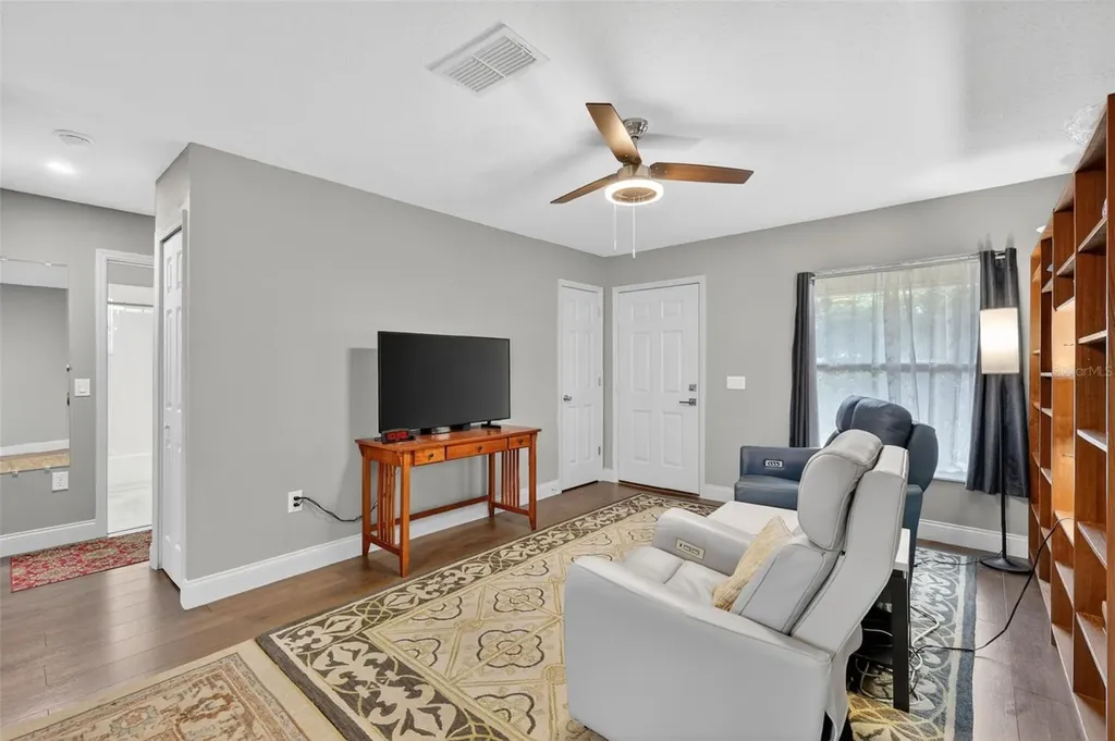512 Highland Drive Eustis FL 32726