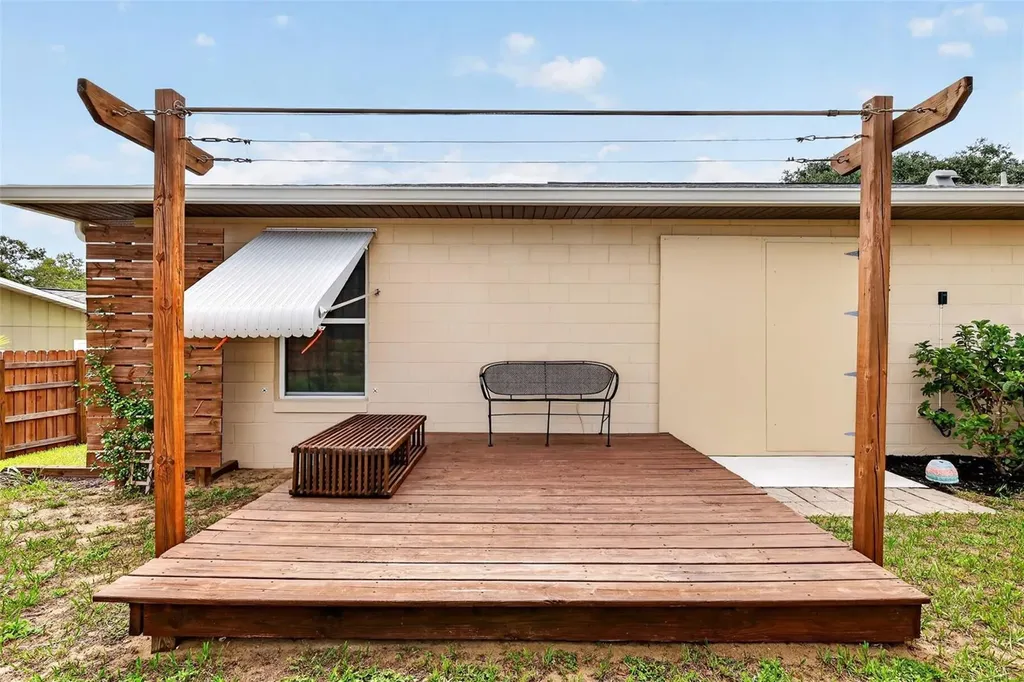 512 Highland Drive Eustis FL 32726