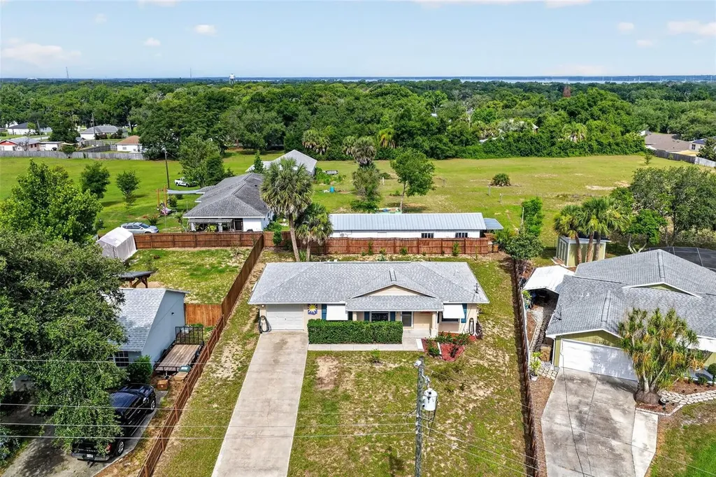 512 Highland Drive Eustis FL 32726