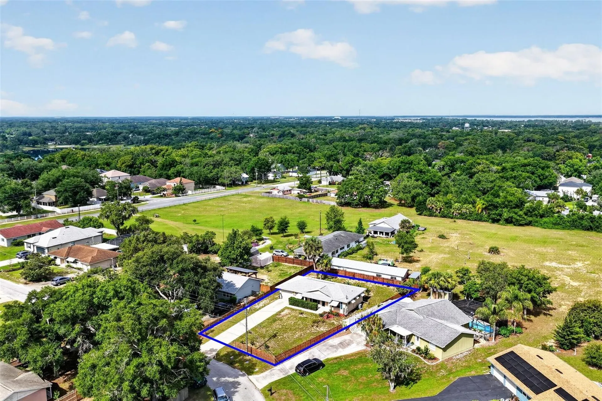 512 Highland Drive Eustis FL 32726