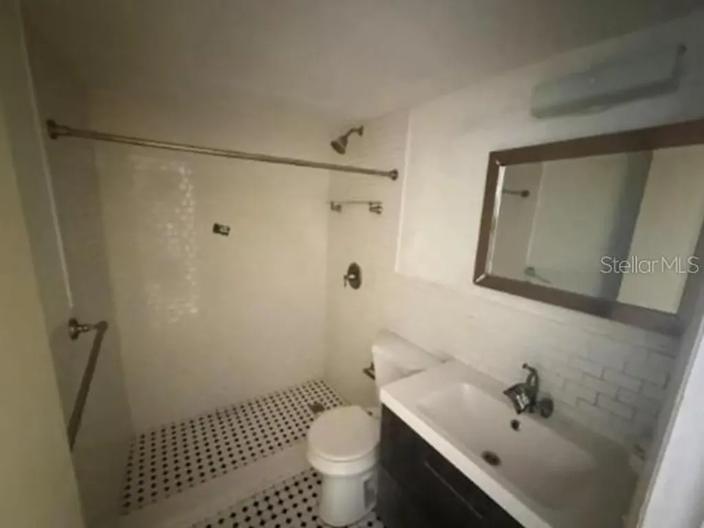 1770 79th St Causeway North Bay Village FL 33141