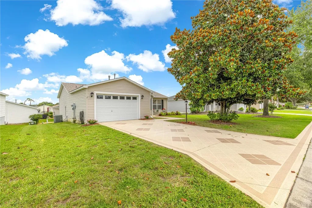 1019 Golden Grove Drive The Villages FL 32162