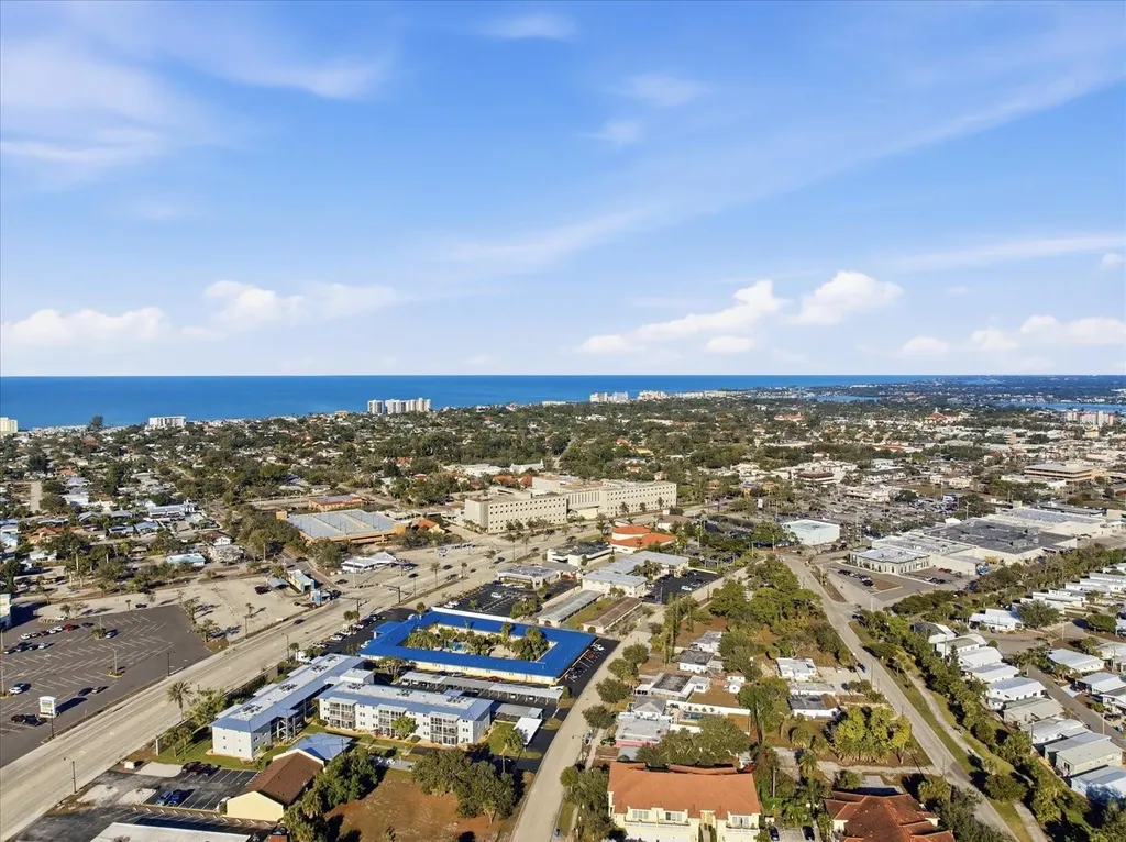 649 Tamiami Trail S Venice FL 34285
