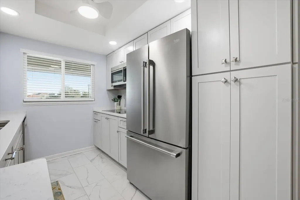 649 Tamiami Trail S Venice FL 34285