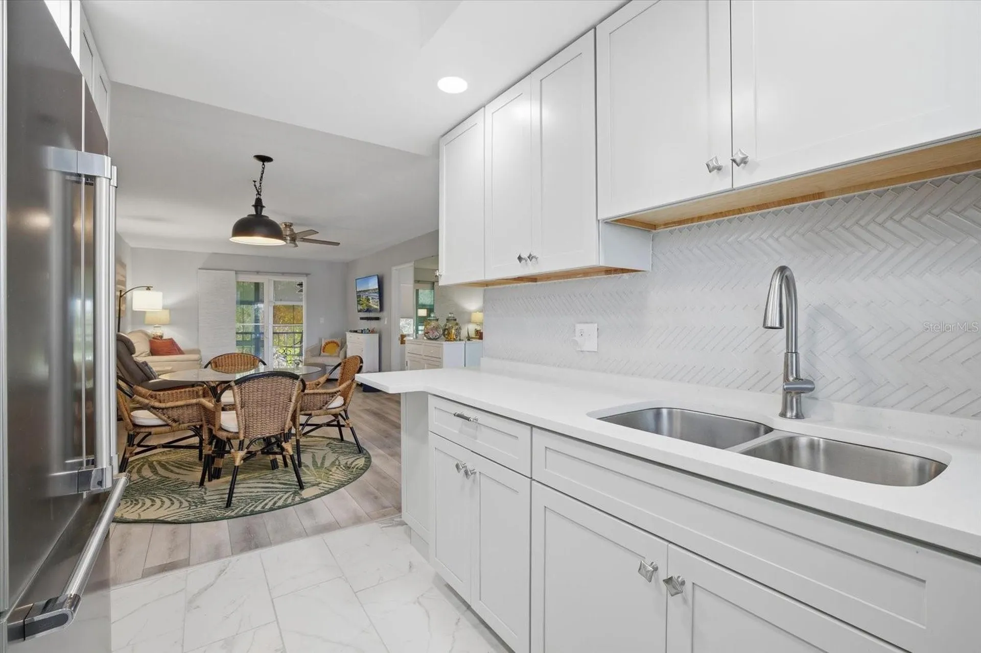 649 Tamiami Trail S Venice FL 34285