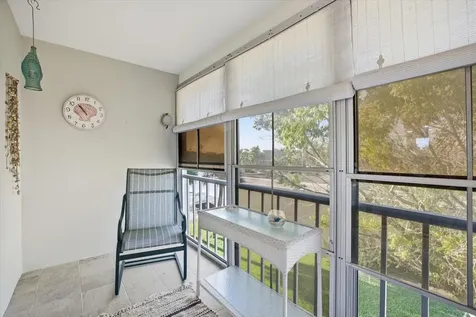 649 Tamiami Trail S Venice FL 34285