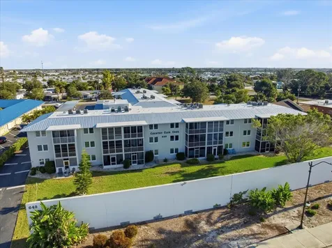 649 Tamiami Trail S Venice FL 34285